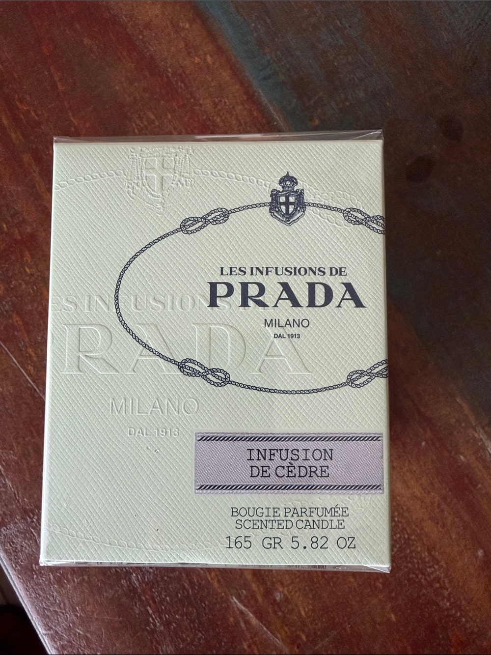 New Prada Les Infusions Infusion de Cèdre Candle